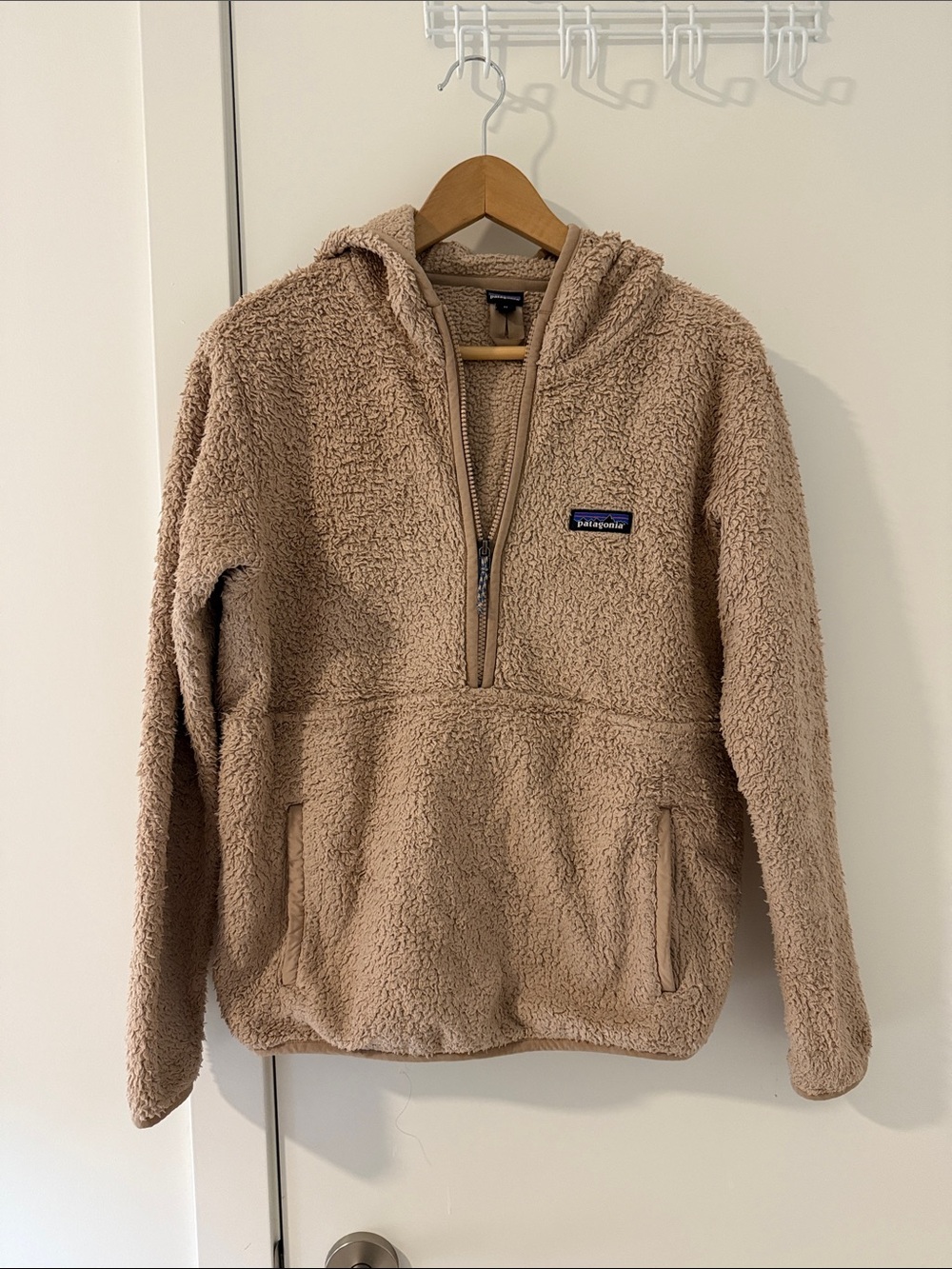 Patagonia Women’s Tan Sherpa Half-Zip Hoodie w/ Pockets